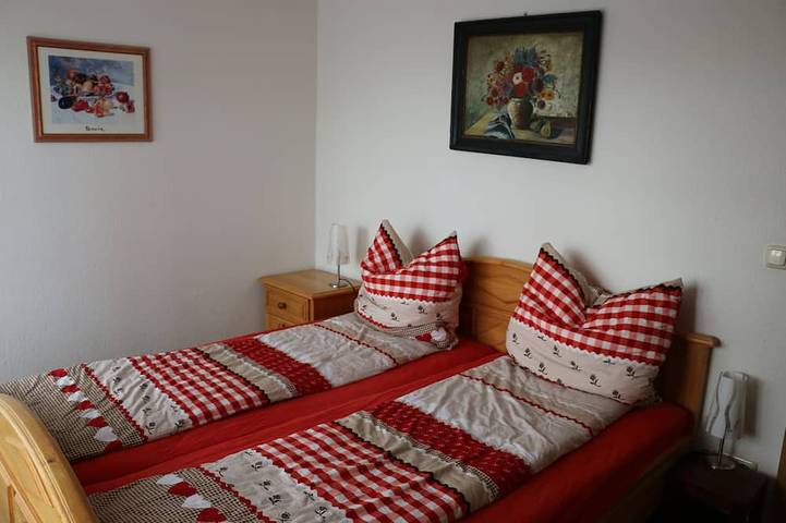 Ferienwohnung für 4 Personen, mit Pool und Garten sowie Balkon in Rettenberg - 3