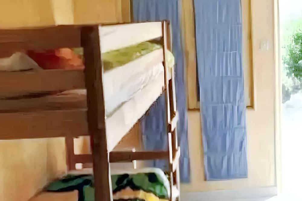 Homerez - Amplia Villa en Aimargues con Piscina Privada in Aimargues, Region de Nimes
