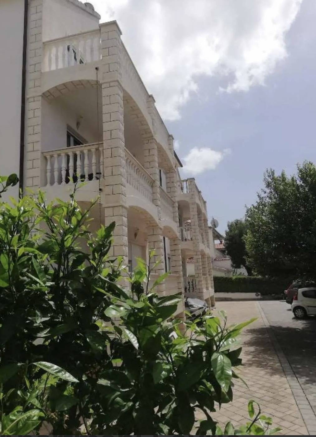 Ganze Wohnung, 1-Zimmer-Ferienwohnung mit Balkon und Meerblick Okrug Gornji, Ciovo A-25259-c in Okrug Gornji, Ciovo