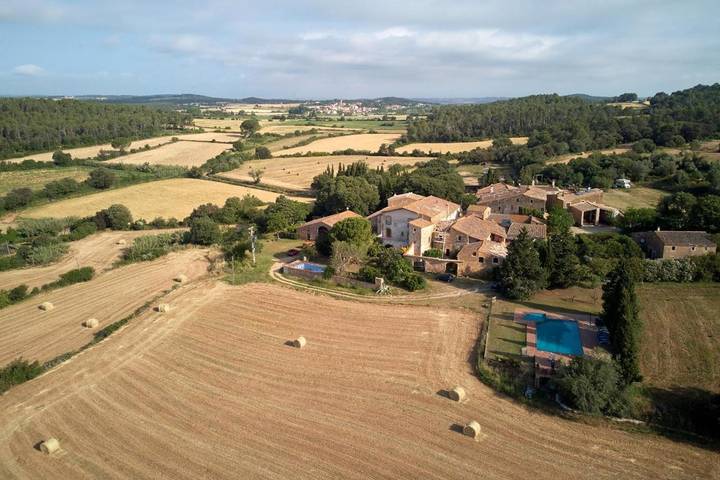 Casa rural para 2 personas, con Terraza y Jardín además de Piscina para niños y Piscina en Vilaür - 2