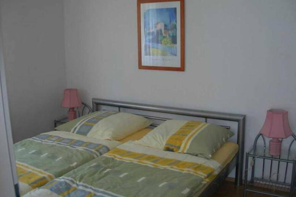 Appartement entier, Vacation Apartment in Strasen (25322) - Appartement de vacances in Strasen (25322) in Strasen, Wesenberg