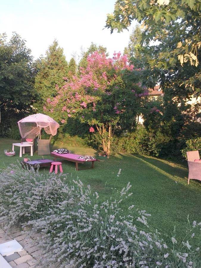Chambre d’hôte pour 2 personnes, avec piscine ainsi que vue et jardin, animaux acceptés dans Piémont - 2