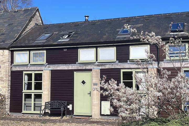 Ferienhaus für 6 Personen, mit Pool und Garten sowie Sauna in The Cotswolds