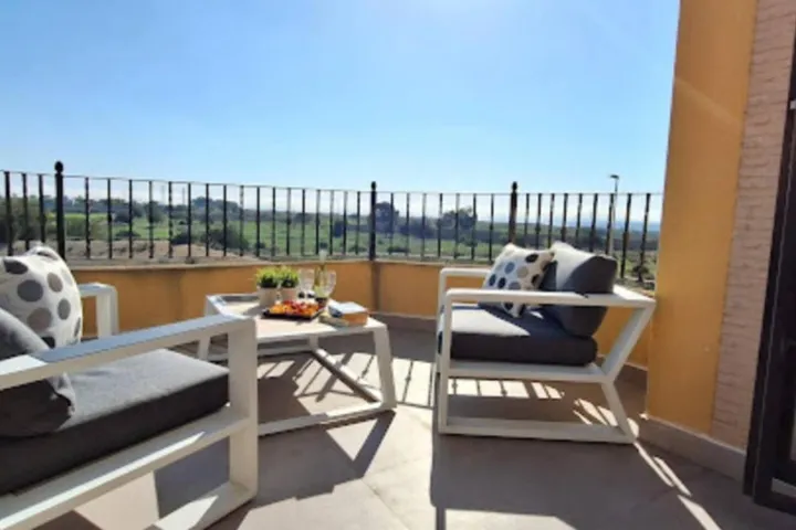 Casa de vacaciones para 6 personas, con balcón y jardín - 1