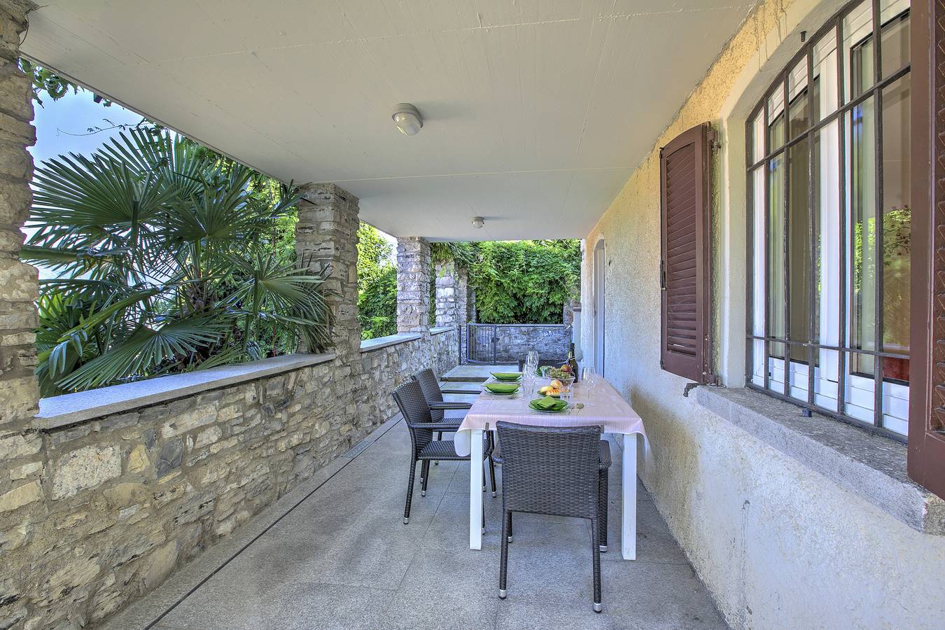 Ganze Wohnung, Oasi Panoramica con piscina in Lugano, Luganersee