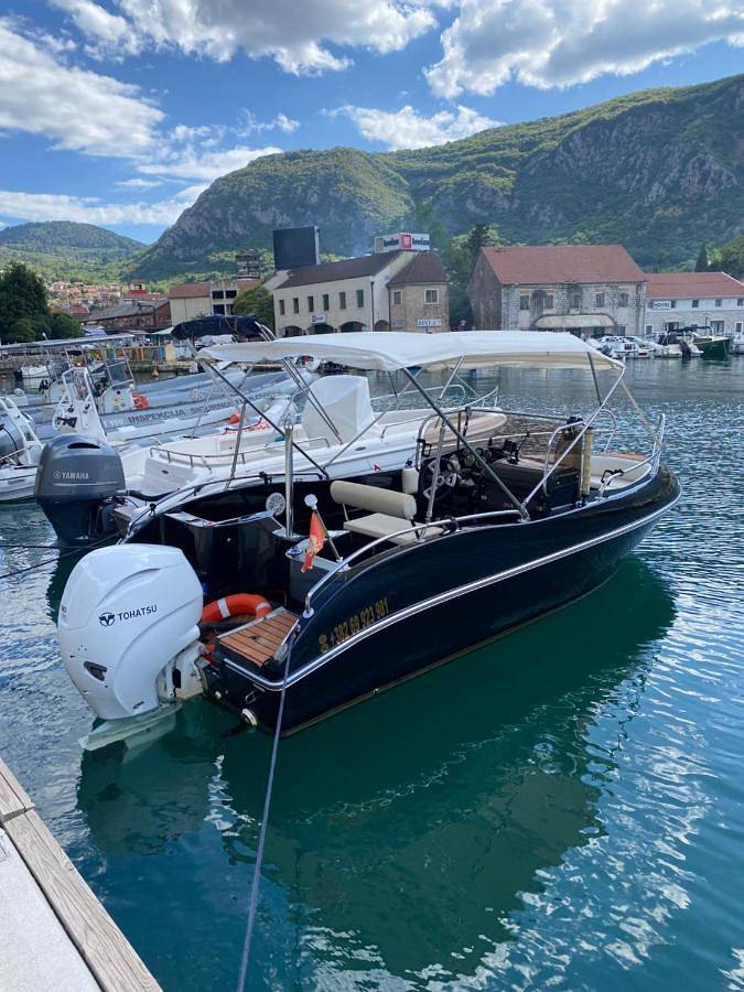 Boot für 6 Personen, mit Ausblick in Montenegro - 2