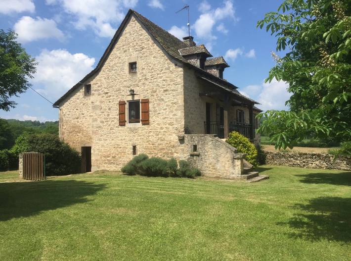 Gîte pour 6 personnes, avec balcon et jardin