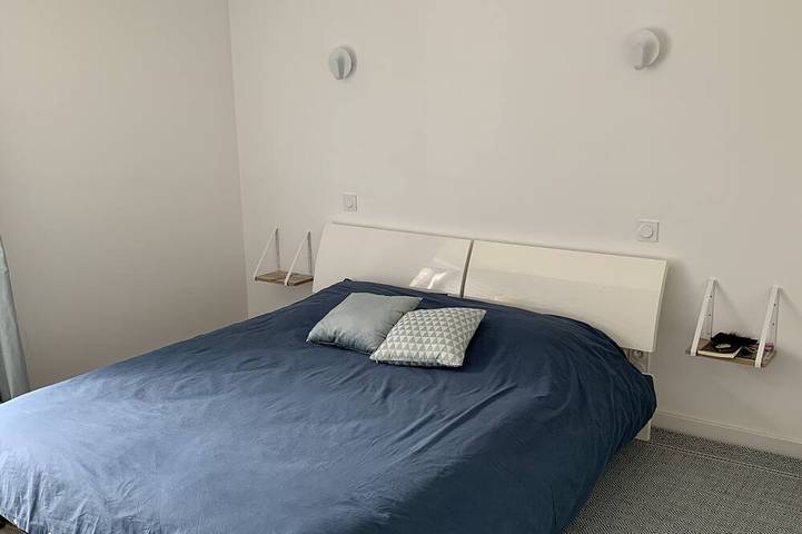 Location de vacances pour 8 personnes, avec terrasse et jardin à Combourg - 3