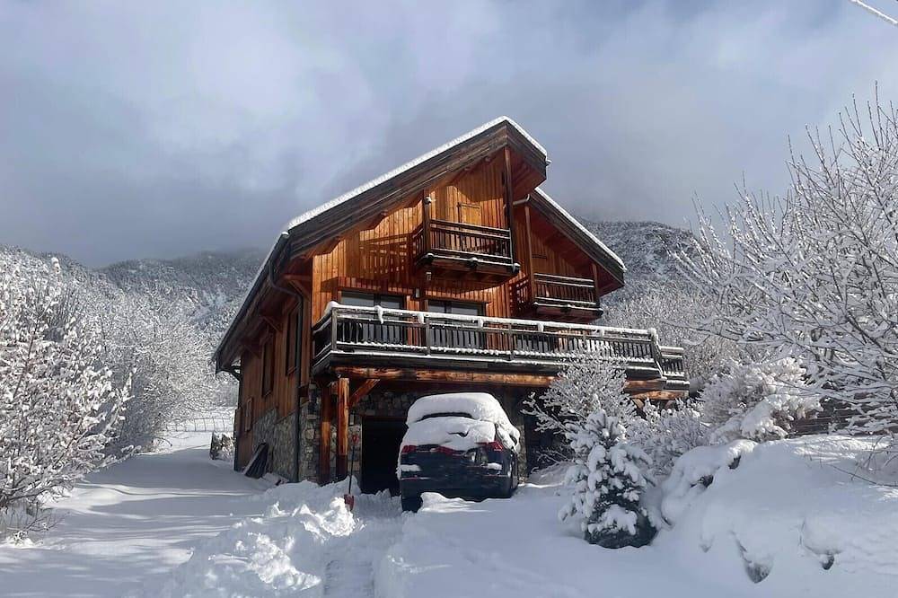 Chalet 12/14 Person Vallouise - Near Puy St Vincent in Vallouise, Nationalpark Écrins