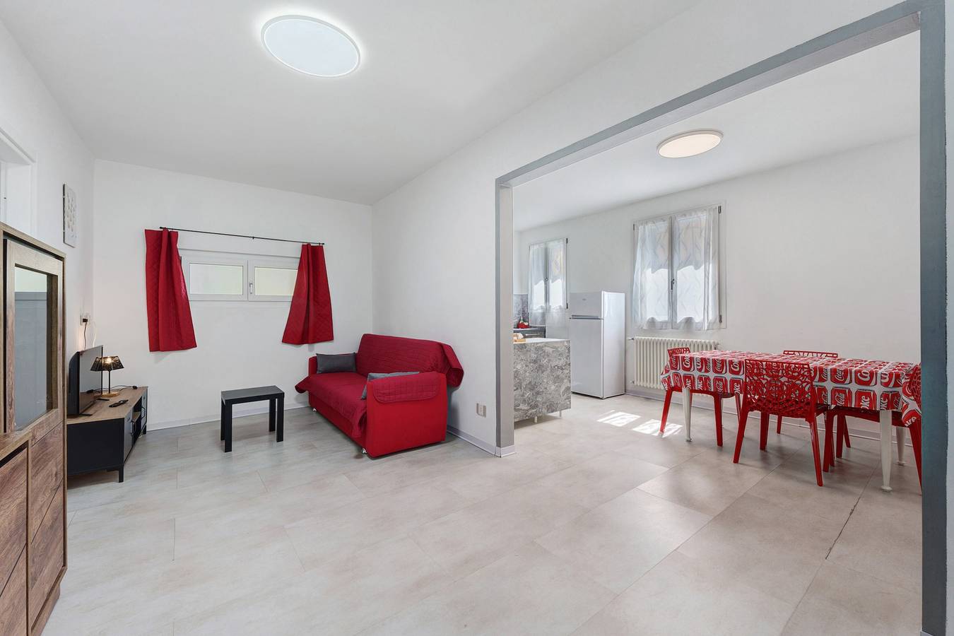 Appartement entier, Casa Cortina – Appartement de vacances à Domodossola centre avec parking et Wi-Fi in Domodossola, Comune di Domodossola