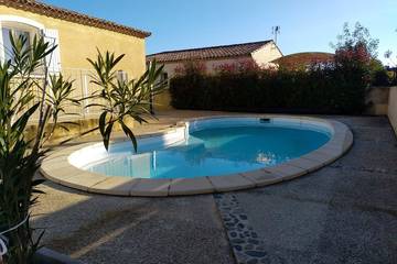 Cottage pour 5 personnes, avec jardin à Aigues-Vives (Hérault)