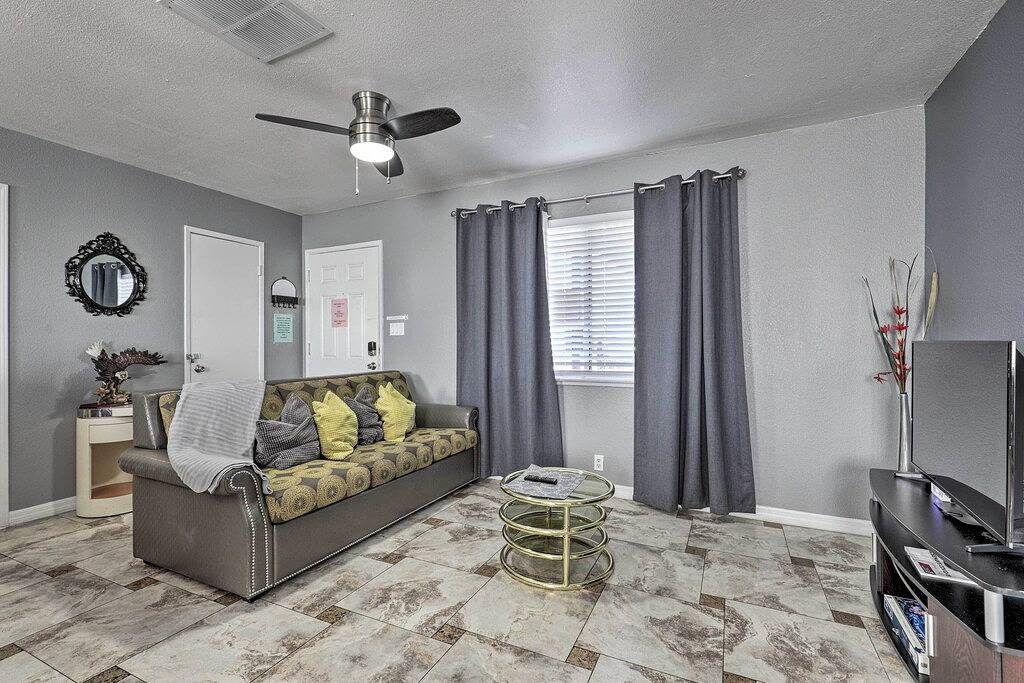 North Las Vegas Hideaway w/ Grill < 10 Mi to Strip in North Las Vegas, Nevada