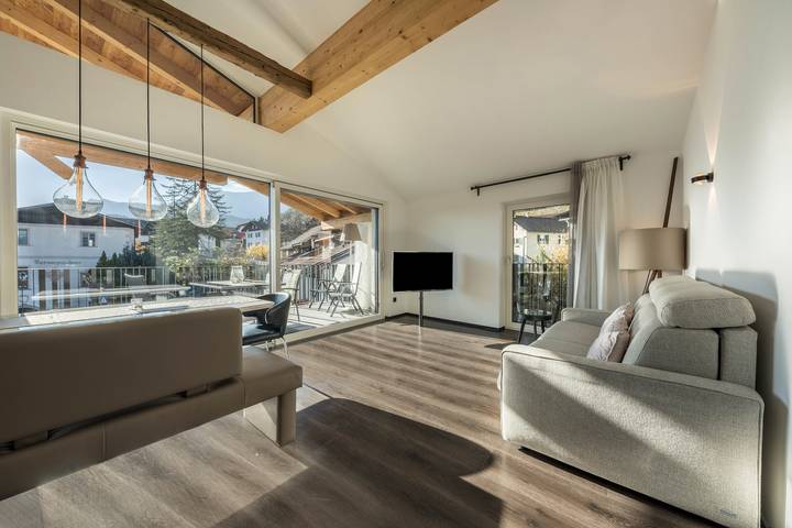 Ganze Wohnung, Ferienwohnung "Latemar - Schlosserhaus 31" mit Balkon und Blick auf die Berge in Tisens, Nonsberggruppe