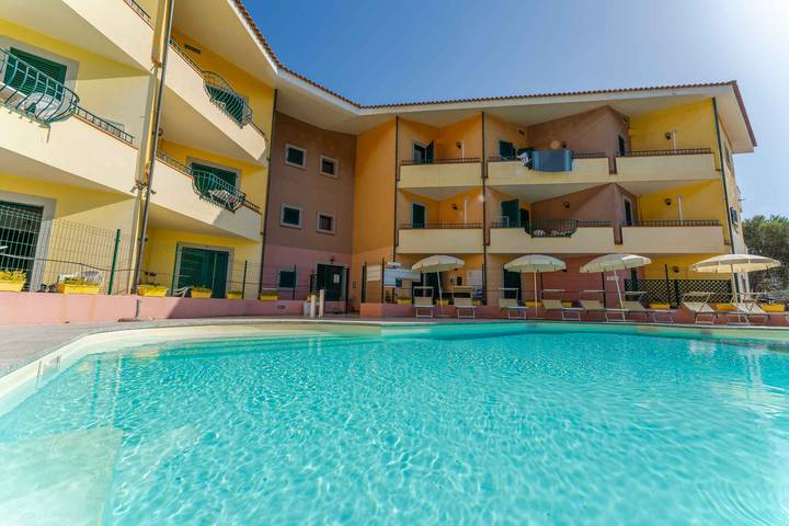Appartamento intero, Appartamento per vacanze con piscina in Santa Teresa di Gallura, Santa Teresa Gallura