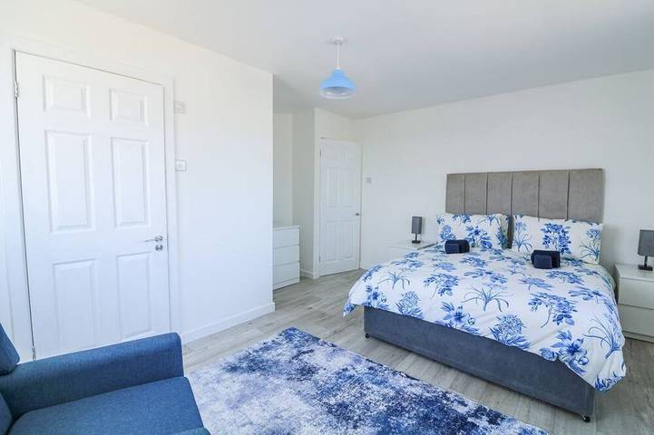 Hougoumont Cottage, Millbrook in Cornwall