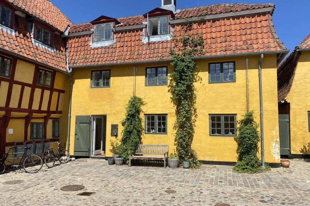 Charmantes Townhouse im Herzen von Kerteminde – in der Nähe von Strand, Hafen und Geschäften in Kerteminde, Kerteminde und Umgebung
