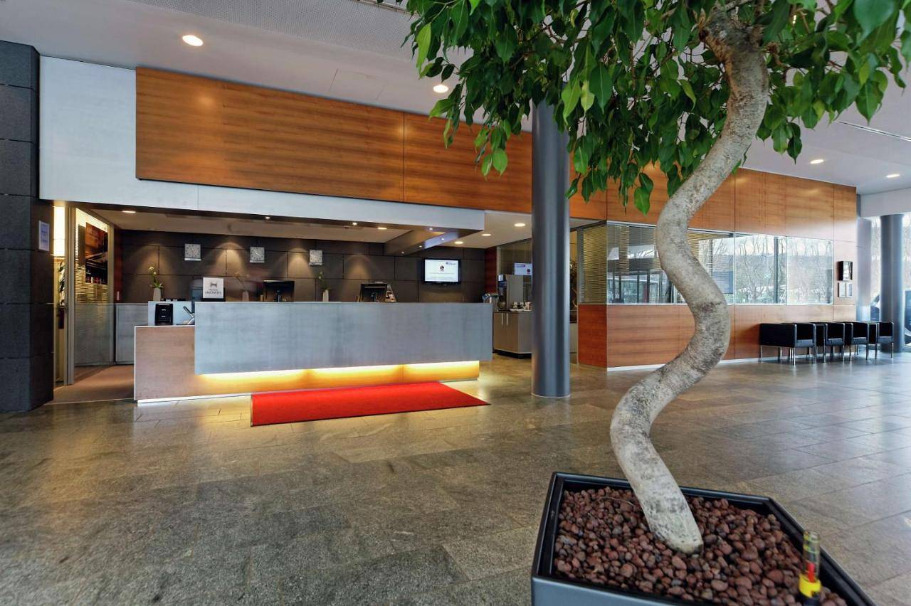 Hilton Garden Inn Stuttgart Neckarpark in Bad Cannstatt, Stuttgart