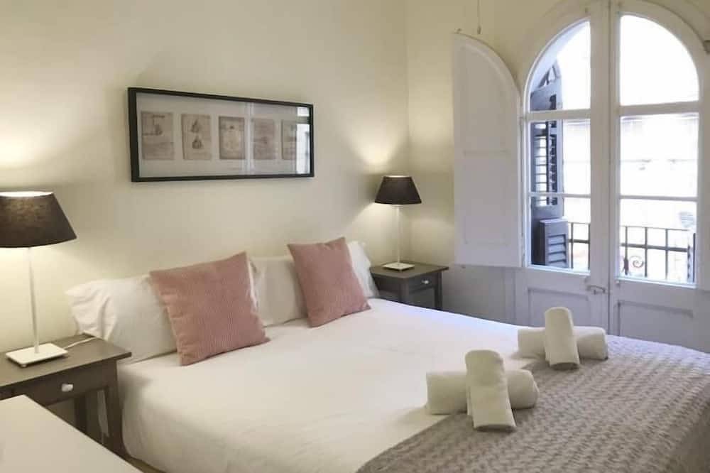 Entire apartment, Con Gracia - Apartment in Barcelona in Barcelona Centre, Barcelona