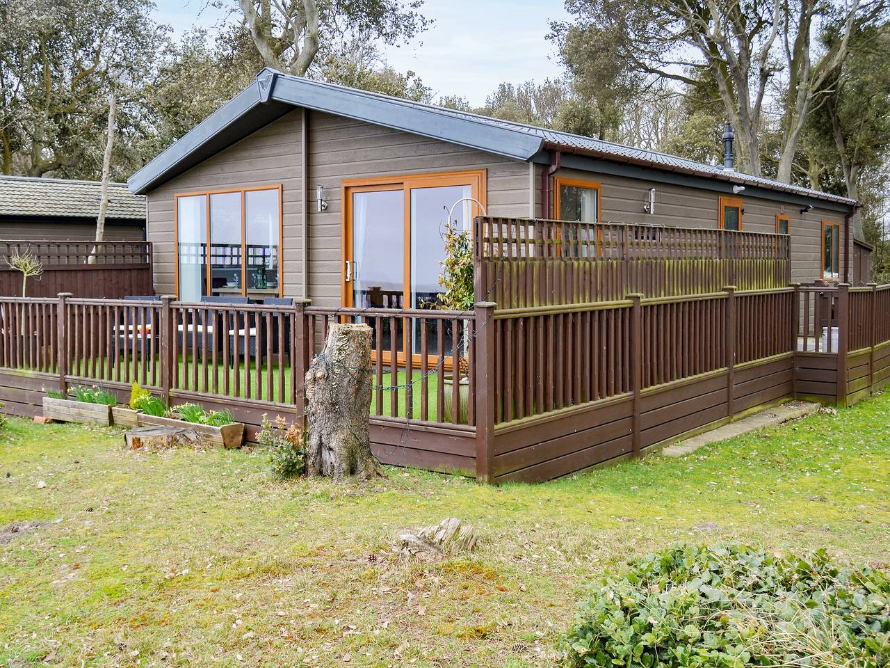Glamping for 4 People in Waveney District, Suffolk