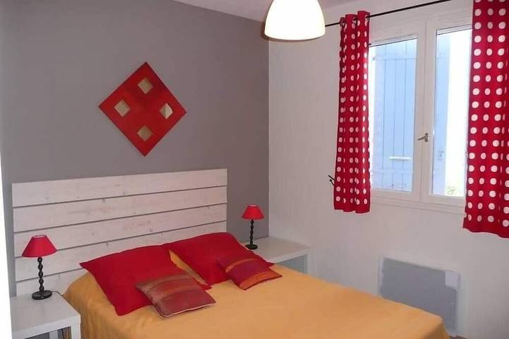 Location de vacances pour 6 personnes, avec jardin et balcon à Gonfaron - 2