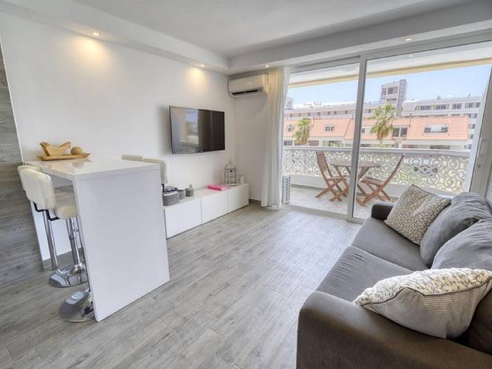 Ferienwohnung für 3 Personen, mit Terrasse und Kinderpool sowie Pool auf den Kanaren