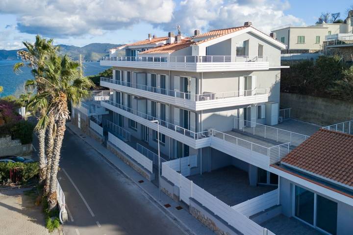 Appartement de vacances entier, Appartement de vacances pour 4 personnes avec terrasse in Spiaggia della Padulella, Portoferraio