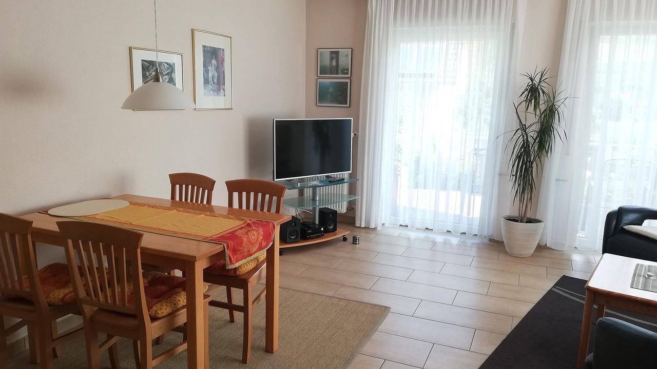 Ganze Ferienwohnung, Ferienwohnung für 2 Personen (50 m²) in Zell (Mosel) in Zell Stadt (Mosel), Zell (Mosel)