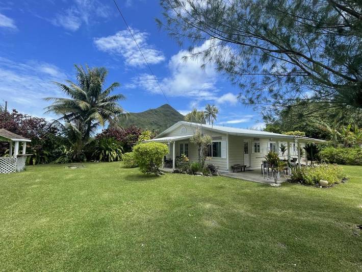 Location de vacances pour 2 personnes, avec jardin ainsi que vue et terrasse dans Tubuai - 2