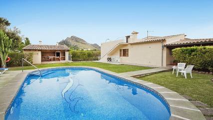 Villa Can Lluc in Pollença, Serra de Tramuntana für 8 
