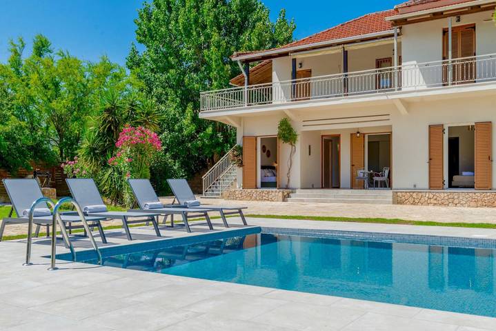 Villa für 11 Personen, mit Terrasse auf Zakynthos - 2