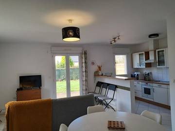 Gîte pour 4 personnes, avec jardin et terrasse dans Saint-Aubin-du-Cormier