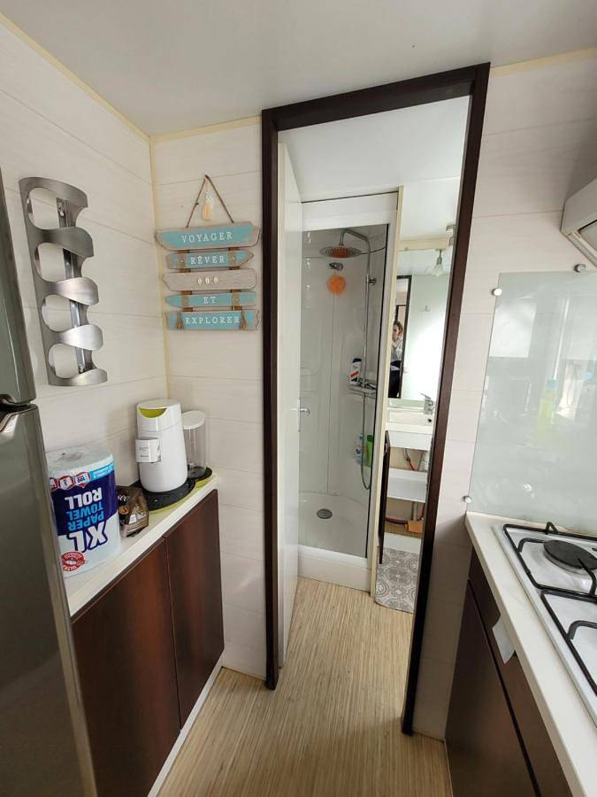 Camping pour 6 personnes, avec piscine et terrasse, animaux acceptés à Parentis-en-Born - 4