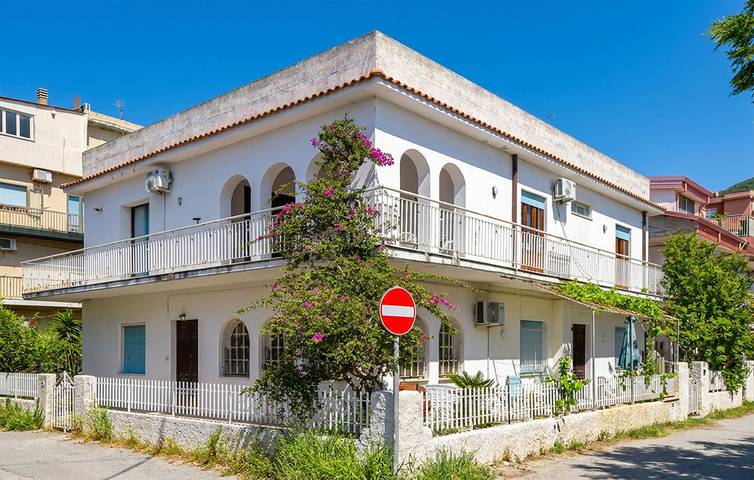 Ferienwohnung für 4 Personen, mit Terrasse in Pizzo