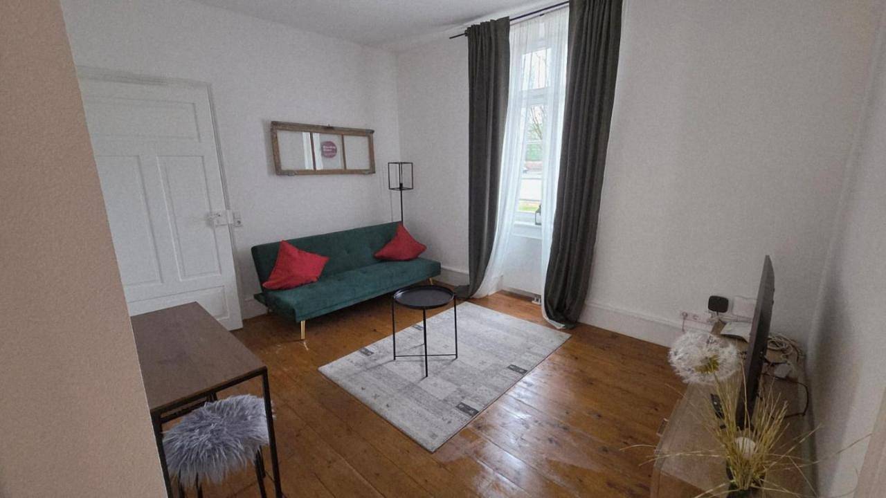 Studio with Balcony in Offenbourg, Forêt-Noire centrale