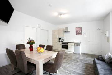 Apartment for 9 People in Berlin Mariendorf, Berlin, Photo 4