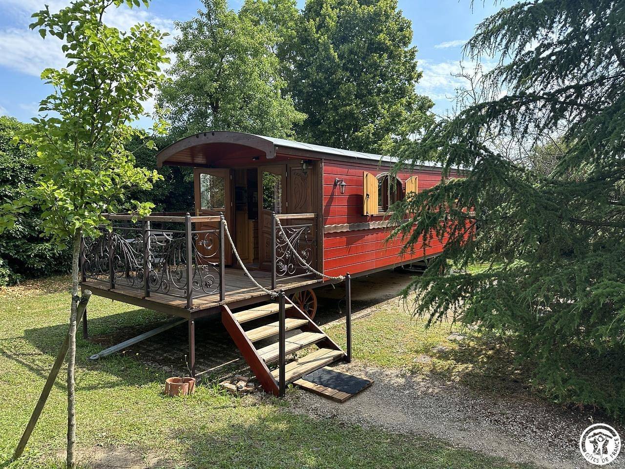 Roulotte Romantic in Bâgé-la-Ville, Región de Bourg-en-Bresse