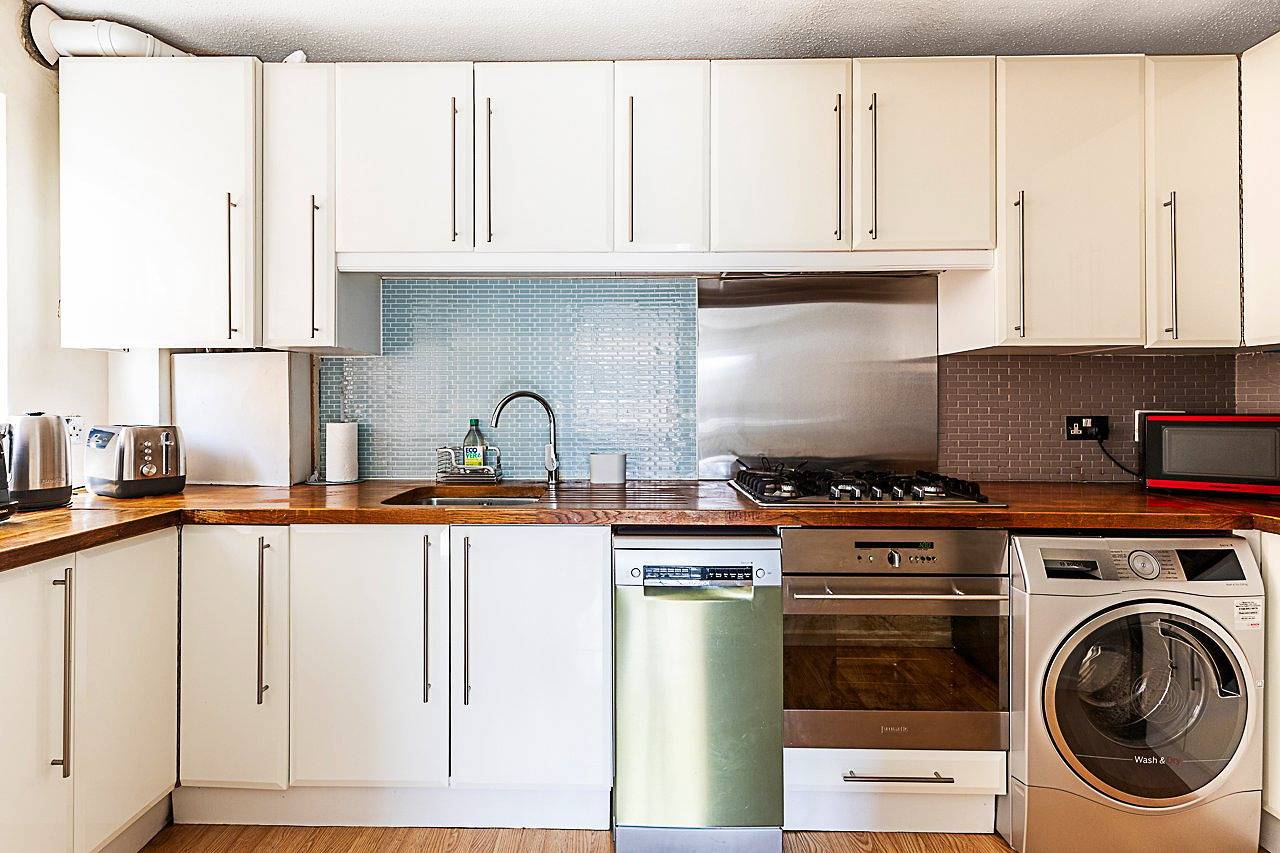 Ganze Wohnung, Quiet and cosy 2-bed in Wimbledon in Merton, London