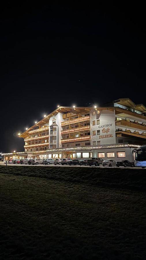 Hôtel pour 2 personnes, avec sauna ainsi que jardin et vue, animaux acceptés à Strass im Zillertal - 2