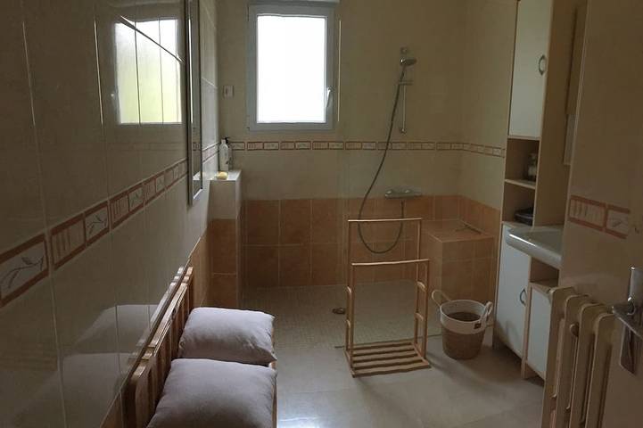 Location de vacances pour 6 personnes, avec jardin, animaux acceptés à Tanlay - 4