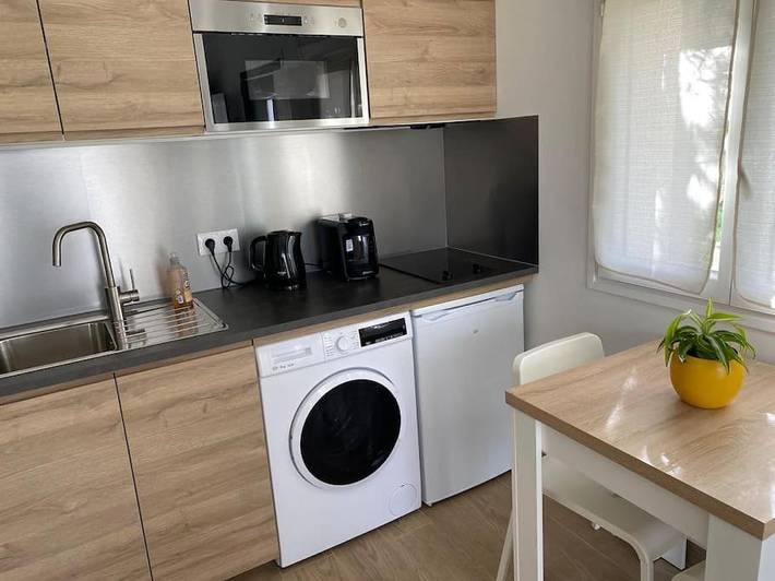 Location de vacances pour 2 personnes, avec Terrasse et Jardin à Noisy-le-Grand
