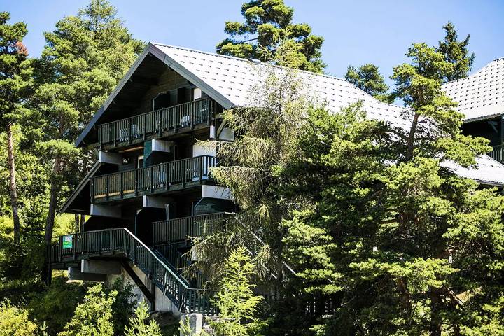 Chalet pour 4 personnes, avec sauna, animaux acceptés dans La Joue du Loup