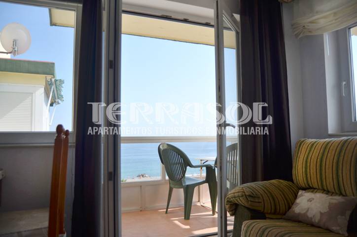 Apartamento entero, Terrasol San Gerardo 2-8-3 Frontal Al Mar in Torre del Mar, Vélez-Málaga