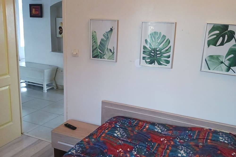 Villa with breathtaking view of the Massif des Maures in Vidauban, Draguignan region