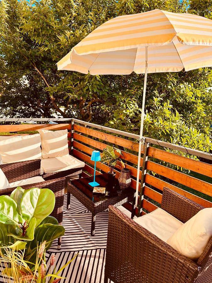 Ganze Wohnung, Schöne Terrassenwohnung zwischen Giessen und Marburg in Staufenberg, Lahntal