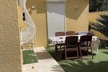 Villa pour 3 personnes, avec jardin et terrasse, animaux acceptés à Aubagne