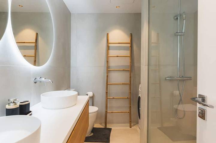 Modern loft with large pool, private parking & superspeed Wi-Fi in Adeje, Tenerife du Sud