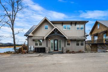 Lodge for 14 People in Douglas Lake, Jefferson County (TN), Photo 1