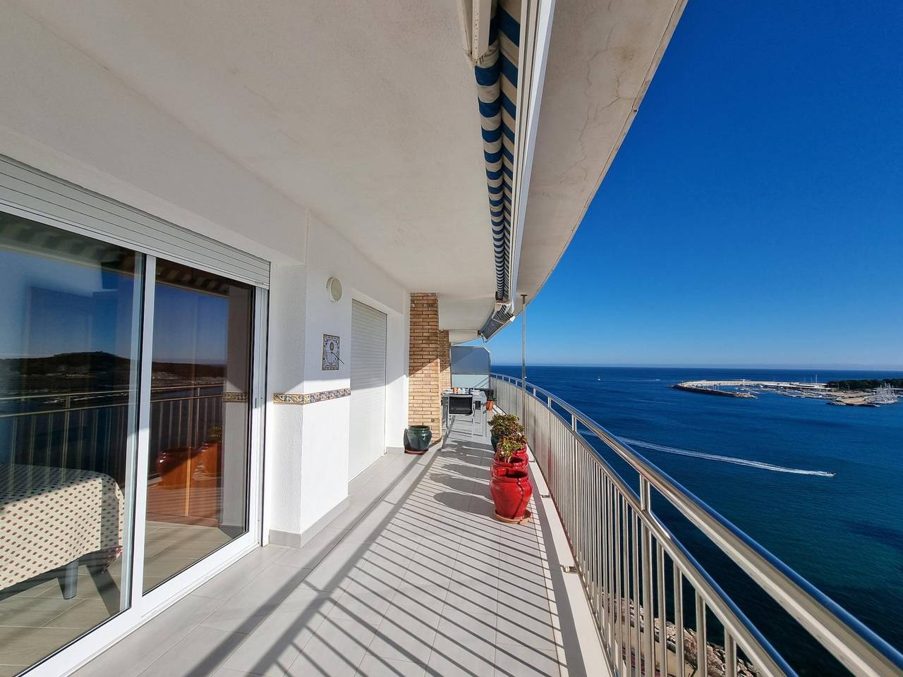 Geheel vakantieappartement, Vakantieappartement voor 4 personen met balkon/terras in L'Escala, Upper Empordà