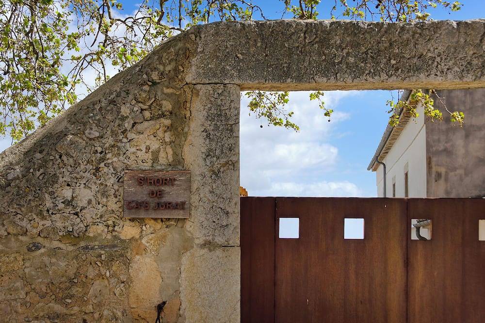 Casa con Piscina en Selva in Selva, Mallorca Inselmitte