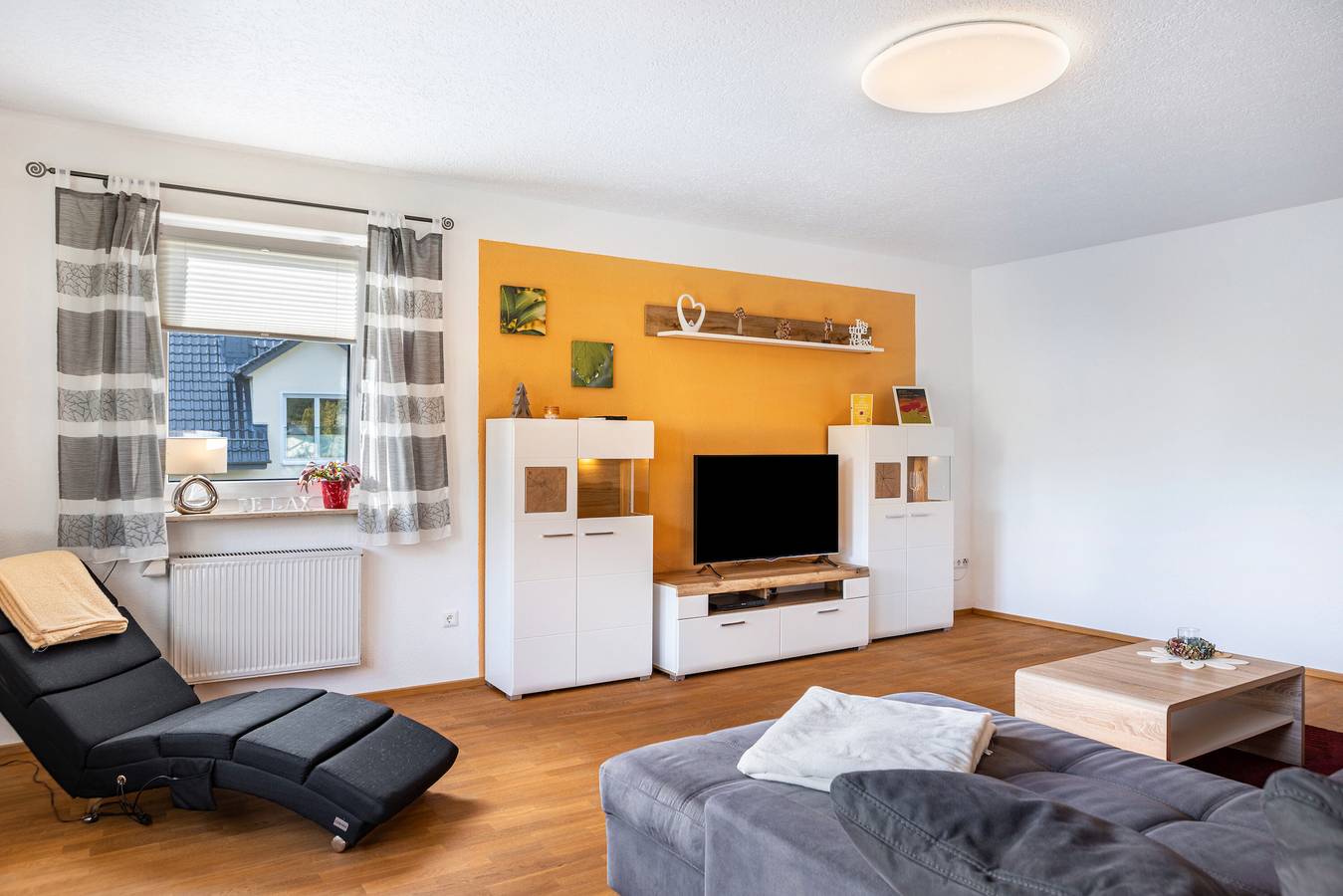 Ferienhaus 'Haus' mit gemeinsamer Terrasse und Wlan in Hessisch Lichtenau, Werra-Meißner-Kreis
